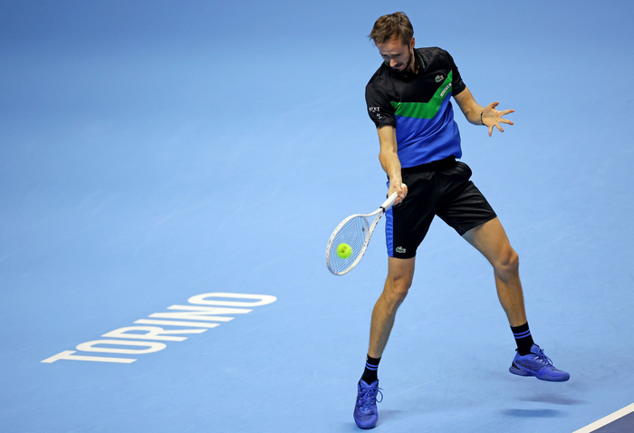 爱游戏娱乐-年终总决赛险胜ATP总决赛，蒂姆刷新纪录