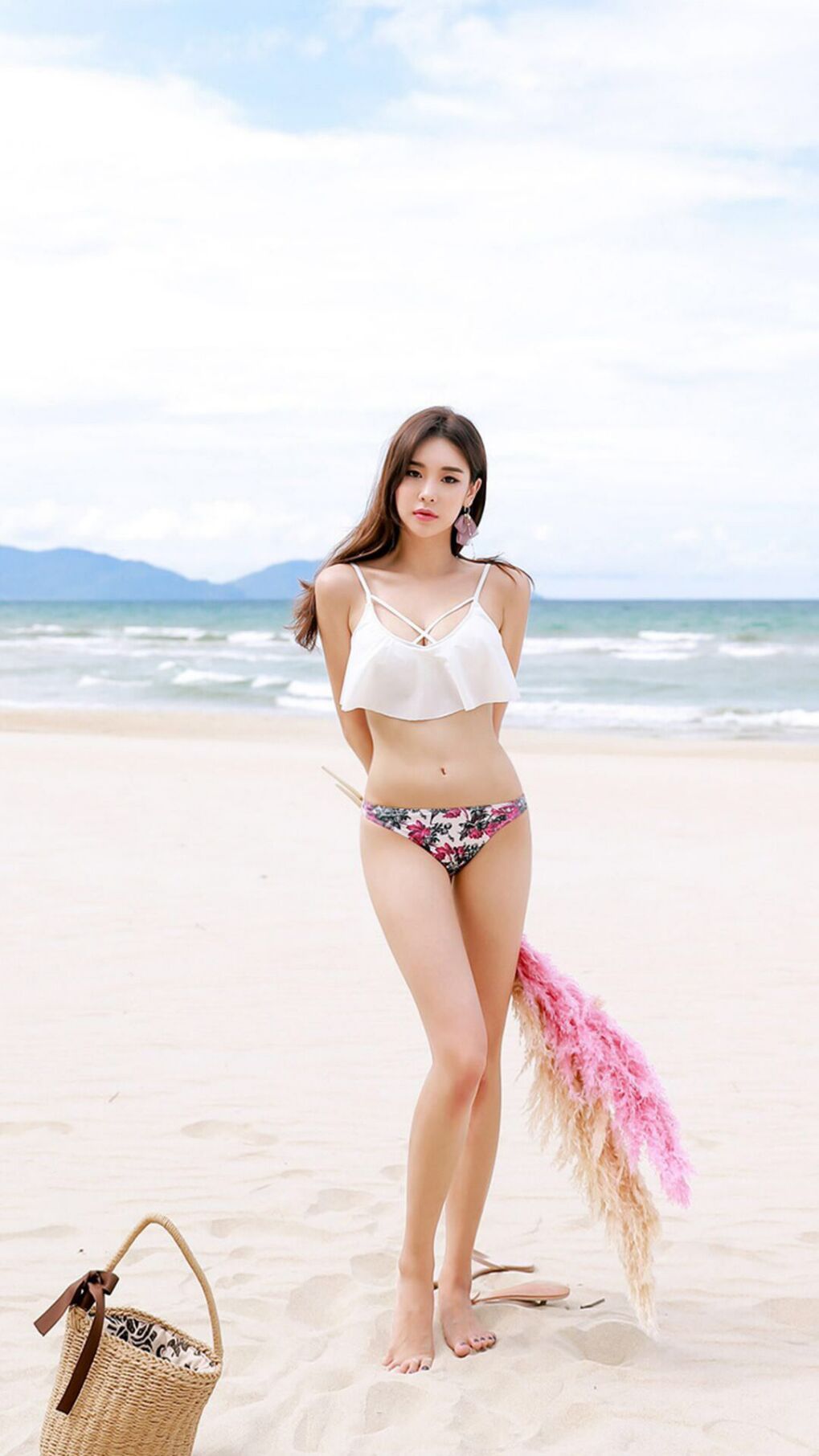 黑马屠龙,哈斯绝境逆袭,维斯塔潘一骑绝尘