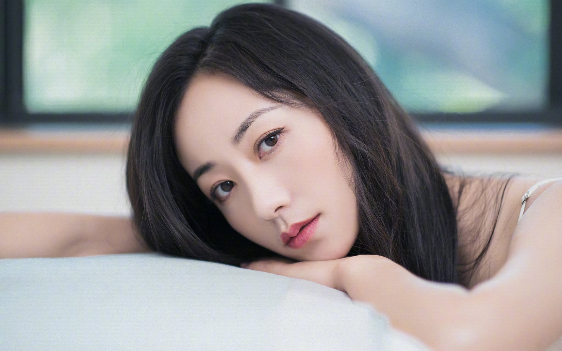 当宇航员坠落秦岭，西亚卡姆的地球首秀