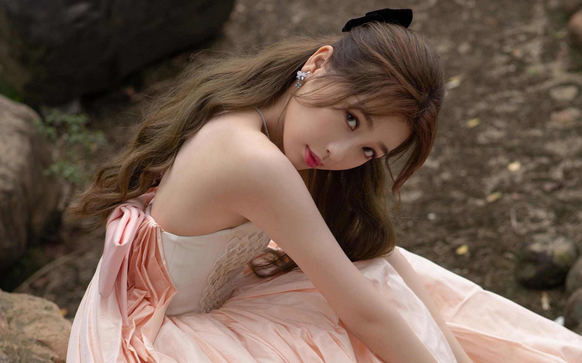 爱游戏下载-撕裂凤凰城！利拉德巨星成色暴击，爵士上演关键战窒息突围