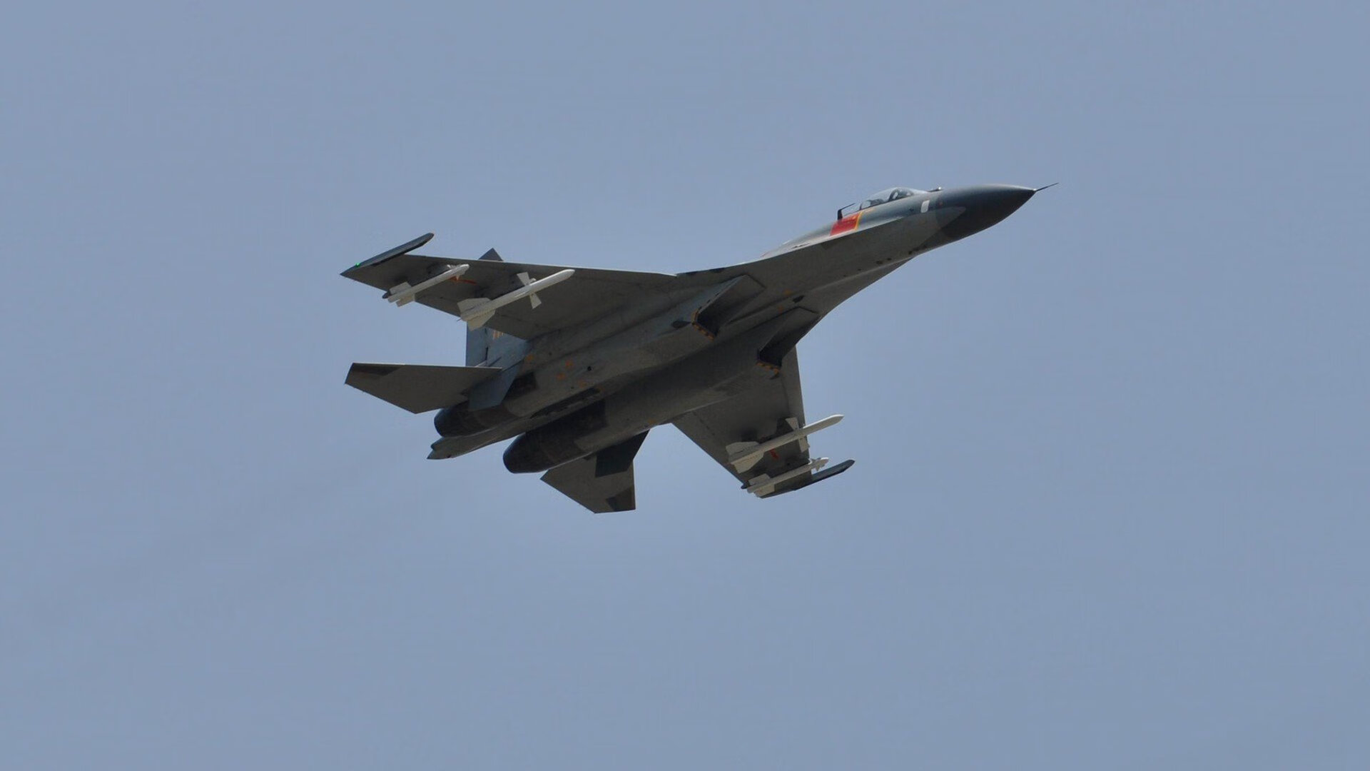 铁骑压境,当骑士军团将汽车城变作攻防演练场