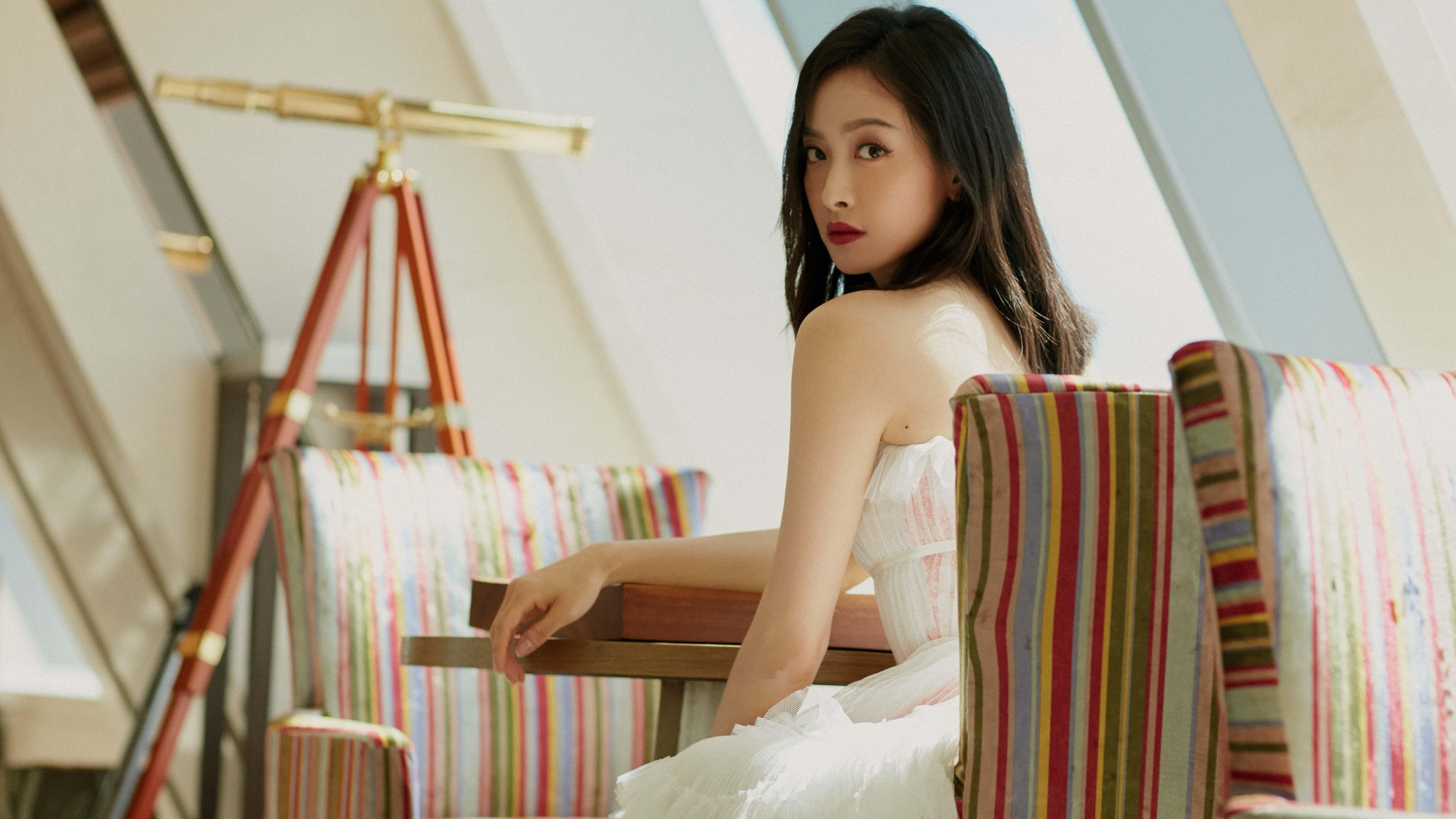 国界两端的赛场,同一曲拼搏奏鸣曲,骑士力克浙江,爱德华兹绝不手软