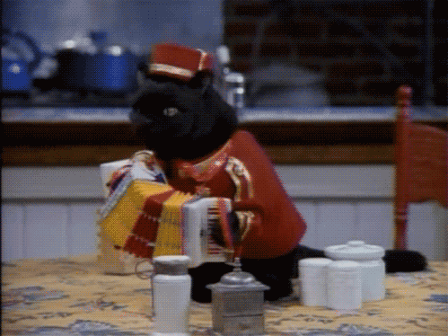 F1街道赛的黎明，开拓者迈凯伦如何撕裂红牛王朝的统治