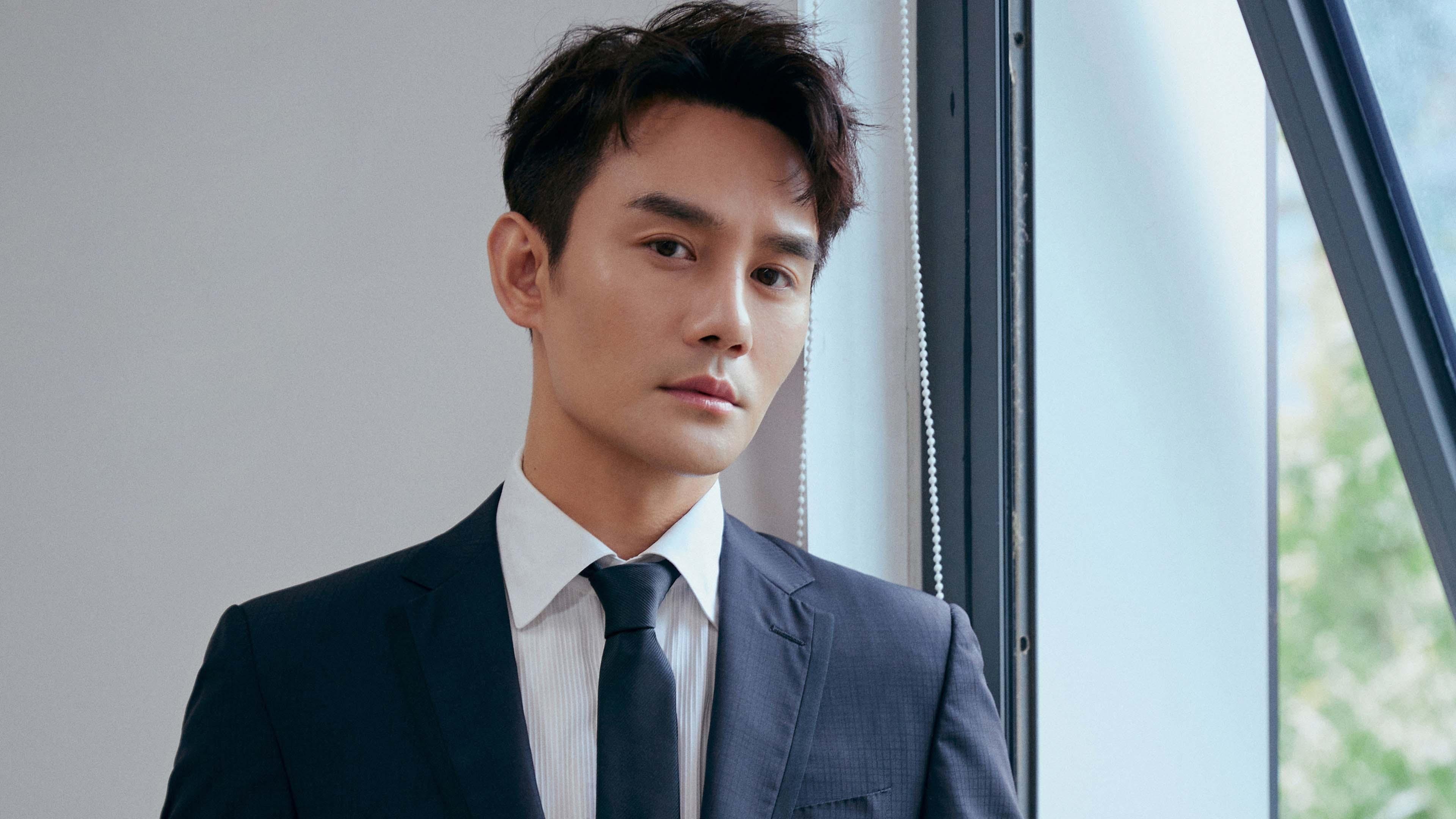 爱游戏大厅-绿茵场的篮球之魂，英格拉姆跨界拯救德甲争冠之夜