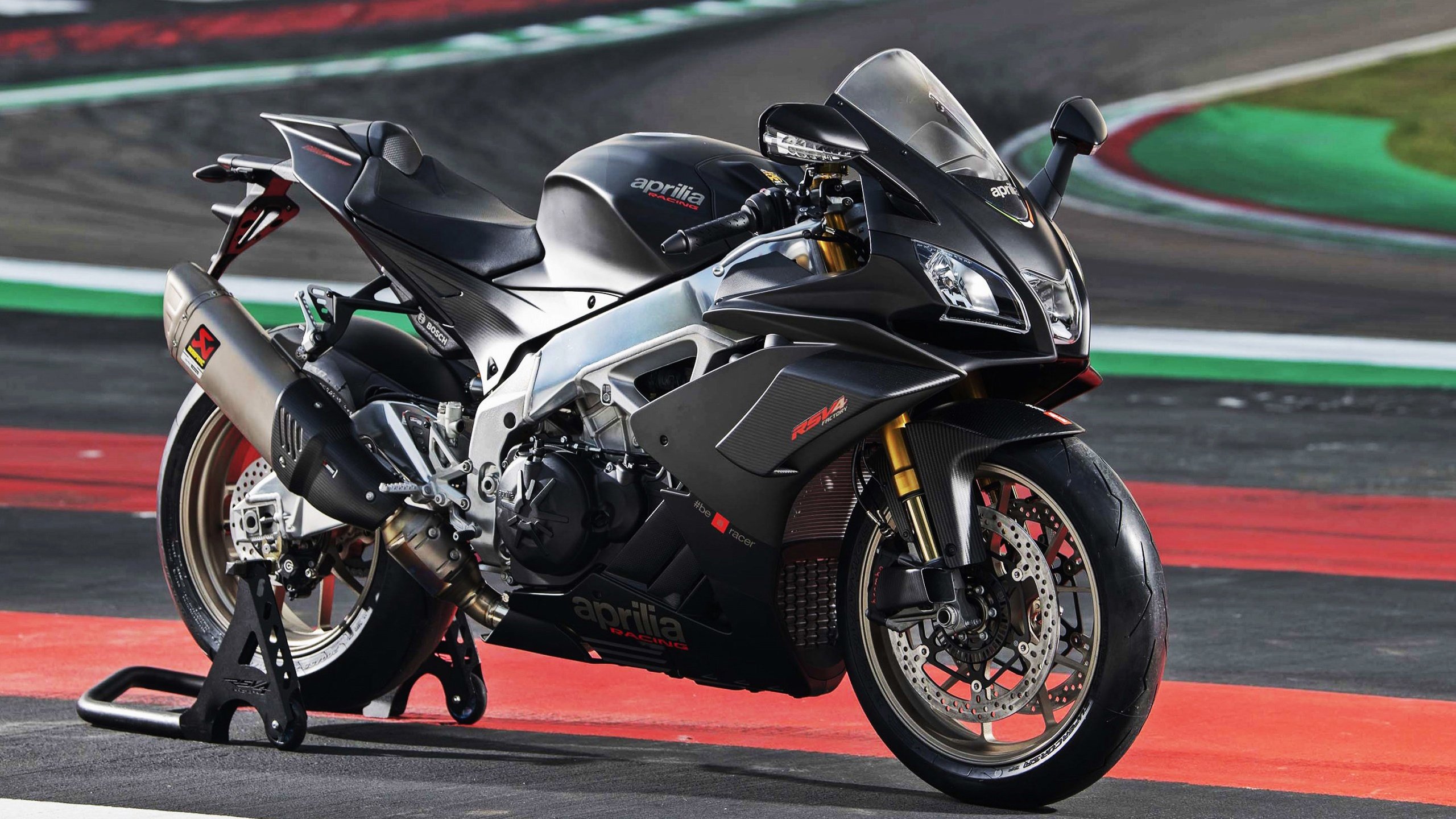 爱游戏入口-全场最佳穆勒无争议！澳大利亚惊天逆转终结德国王朝