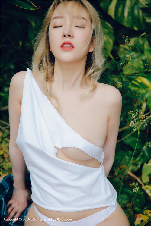 打破北欧桎梏，当李刚仁以比利亚雷亚尔式节奏，成为对阵丹麦的关键先生