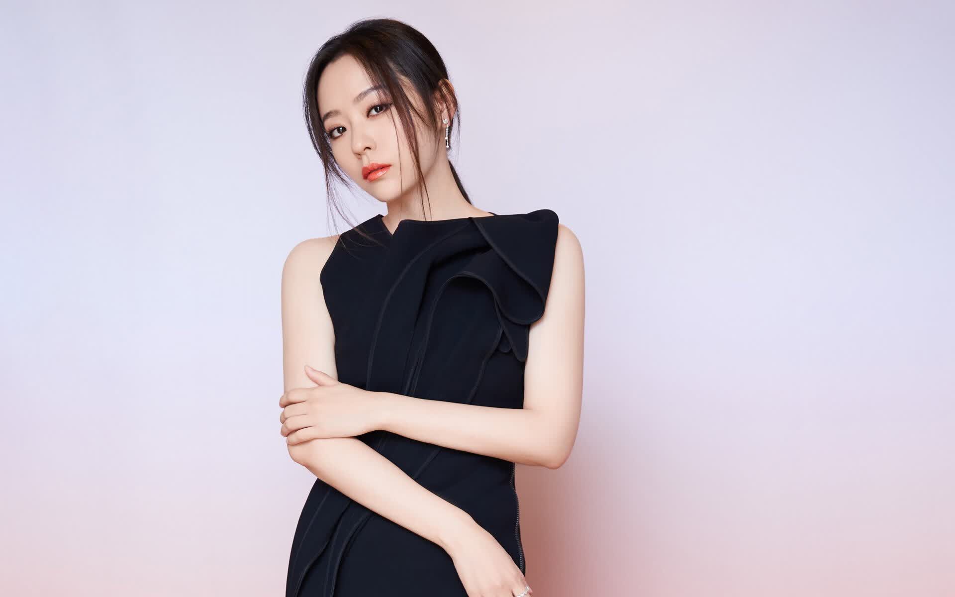 宿命的唯一瞬间，喀麦隆在2026世界杯B组的绝杀时刻，吉鲁的致命一击与全场压制的最后回响